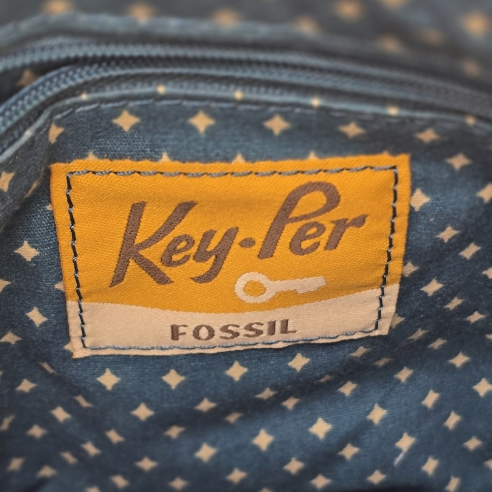 Fossil key per olive green nylon quilted floral stiching crossbody purse bag - Picture 8 of 9